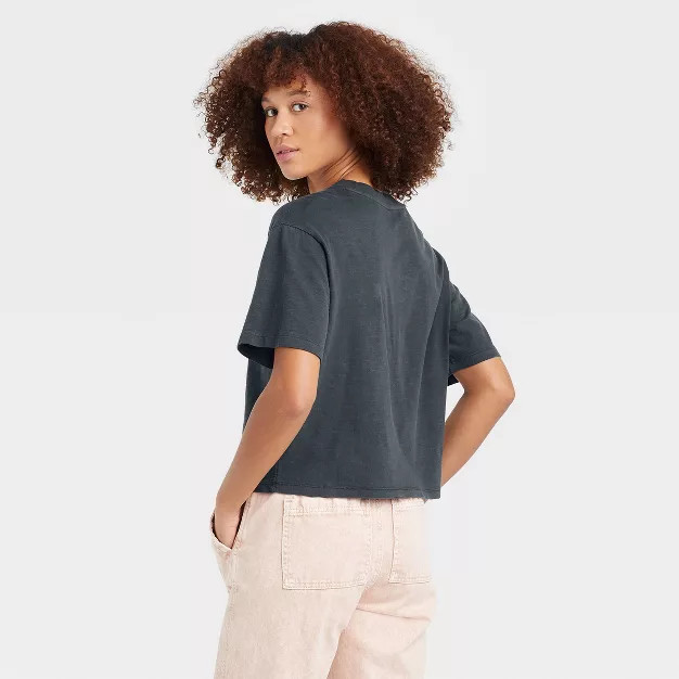 Women's Short Sleeve Boxy T-Shirt - Universal Thread™ White L | Target