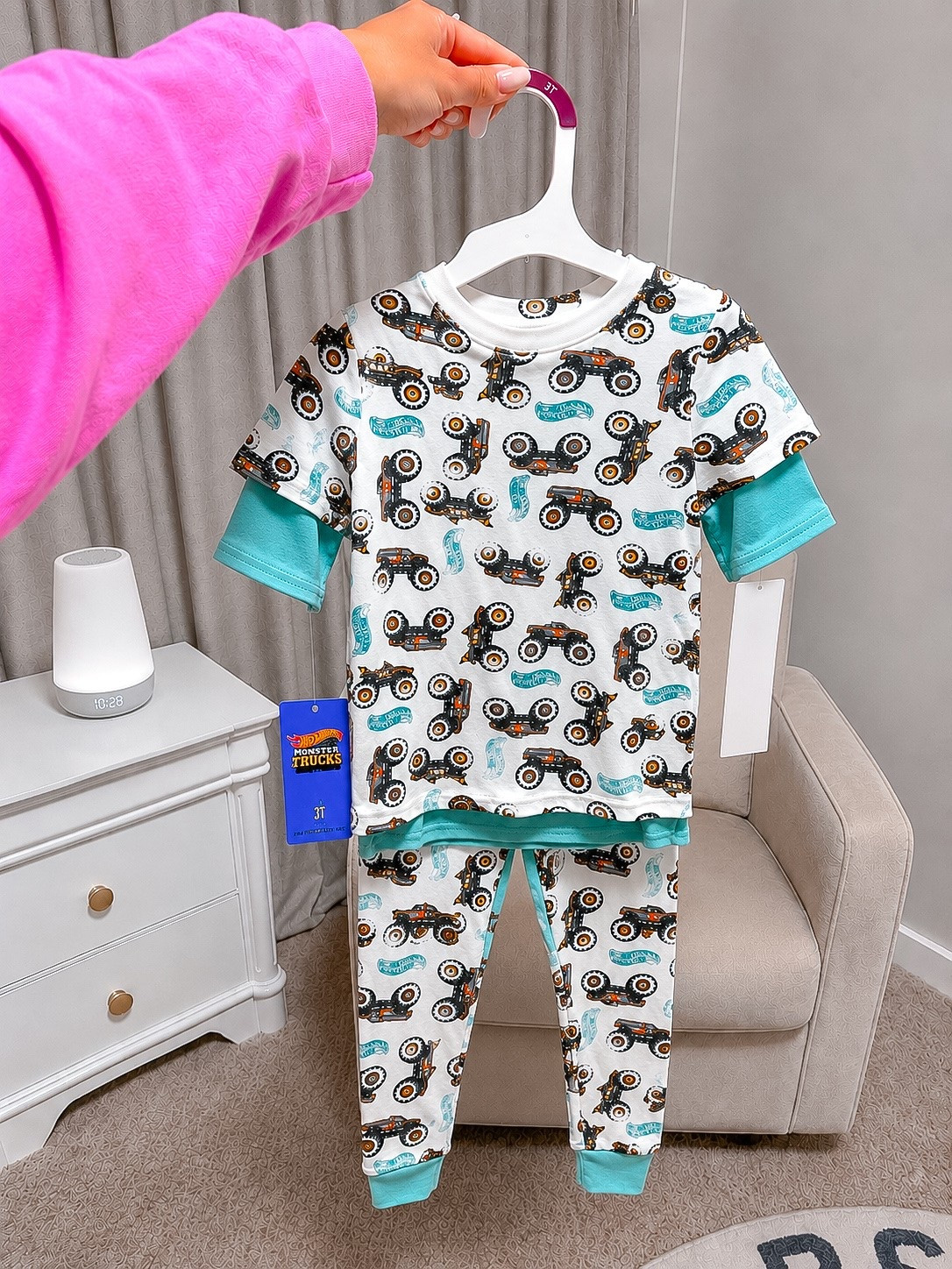 Target pajama section NEVER misses 😭👏🏼
Scooped up the cutest summer jammies for Maddox and they’re 30% off right now!! The patriotic set + monster trucks were immediate yeses 🚜🇺🇸 #LTKKids #TargetFinds #TargetStyle #LTKSaleAlert #ToddlerStyle #TargetKids #LTKFamily #SummerStyl

#LTKgrwm #LTKootd #LTKmomlife