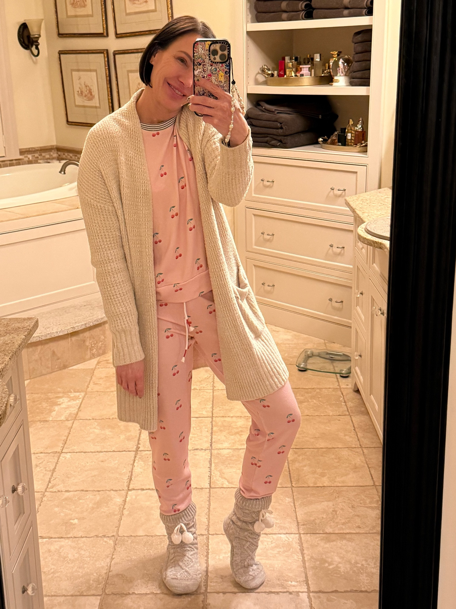 Pj salvage, barefoot dreams sweater, Ugg socks 

#LTKShoeCrush #LTKSeasonal #LTKStyleTip