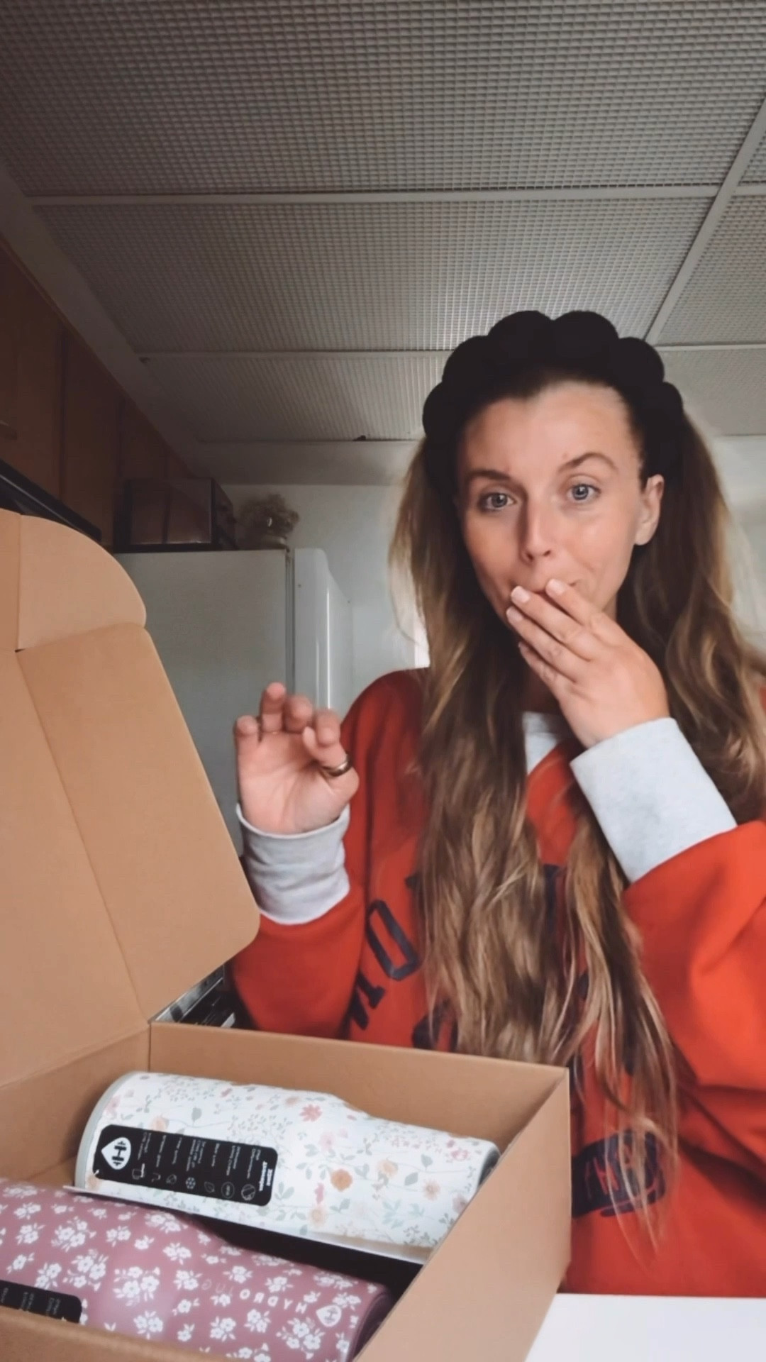 new scheels exclusive hydrojug travelers are LIVE! shop now 💓

although these are only available at scheels - when shopping on hydrojug.com you can use discount code "katherine" to save! 

40 oz tumbler 

#LTKActive #LTKHome #LTKSeasonal