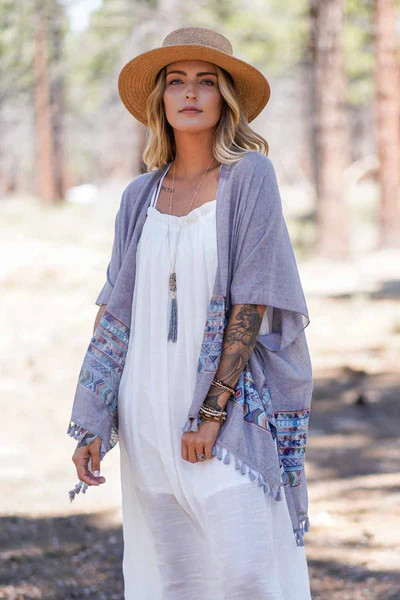 Highland Embroidered Kimono - Gray | Three Bird Nest