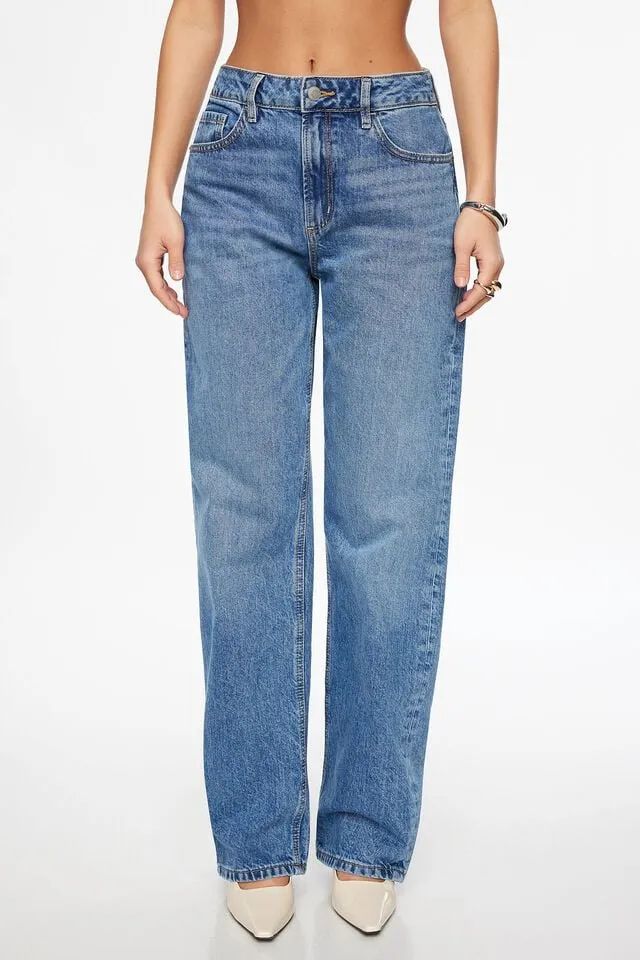 Mika Relaxed Straight Jeans | Dynamite Clothing