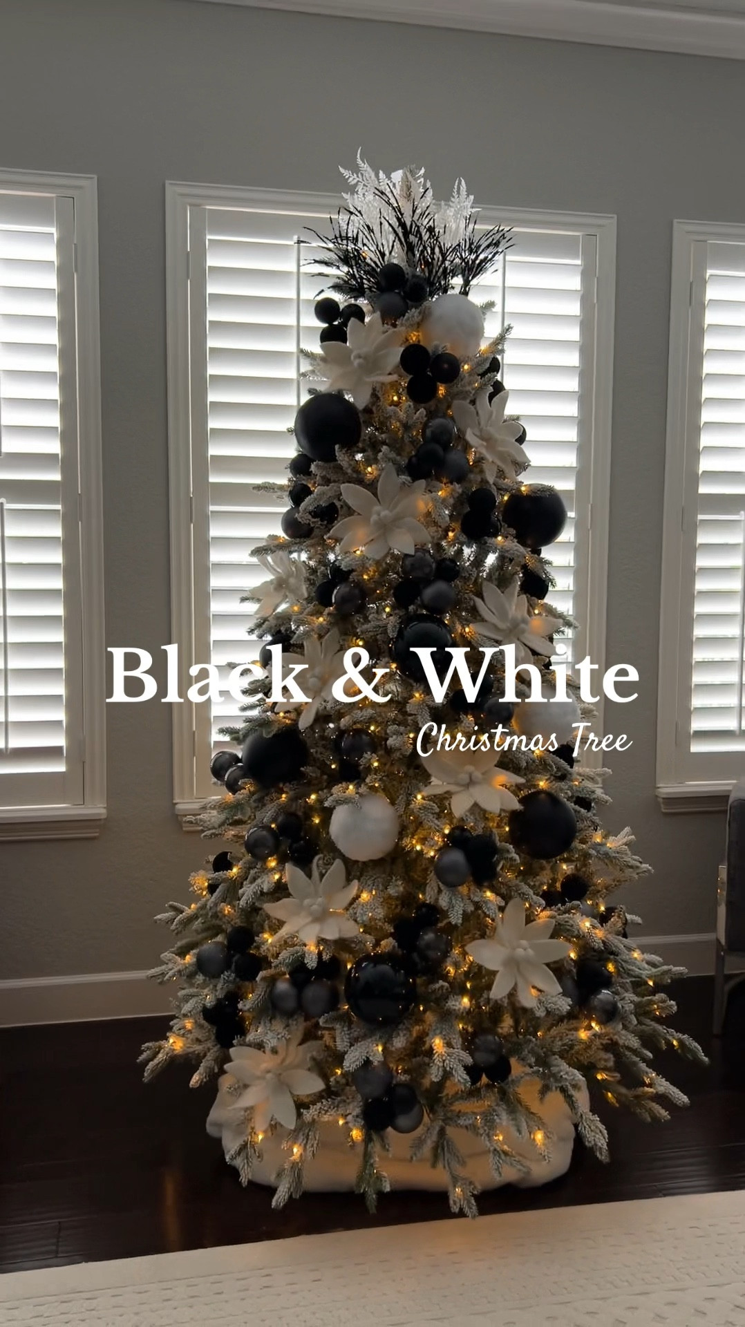 Black and White Christmas Tree 

#LTKFindsUnder50 #LTKHoliday #LTKSeasonal