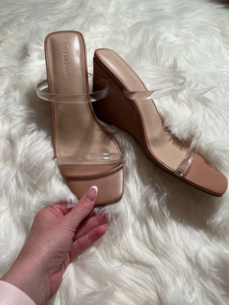 Amazon Find | Spring Shoes | Resort Wear | Vacation Style | Clear Heels

#LTKstyletip #LTKshoecrush #LTKFind