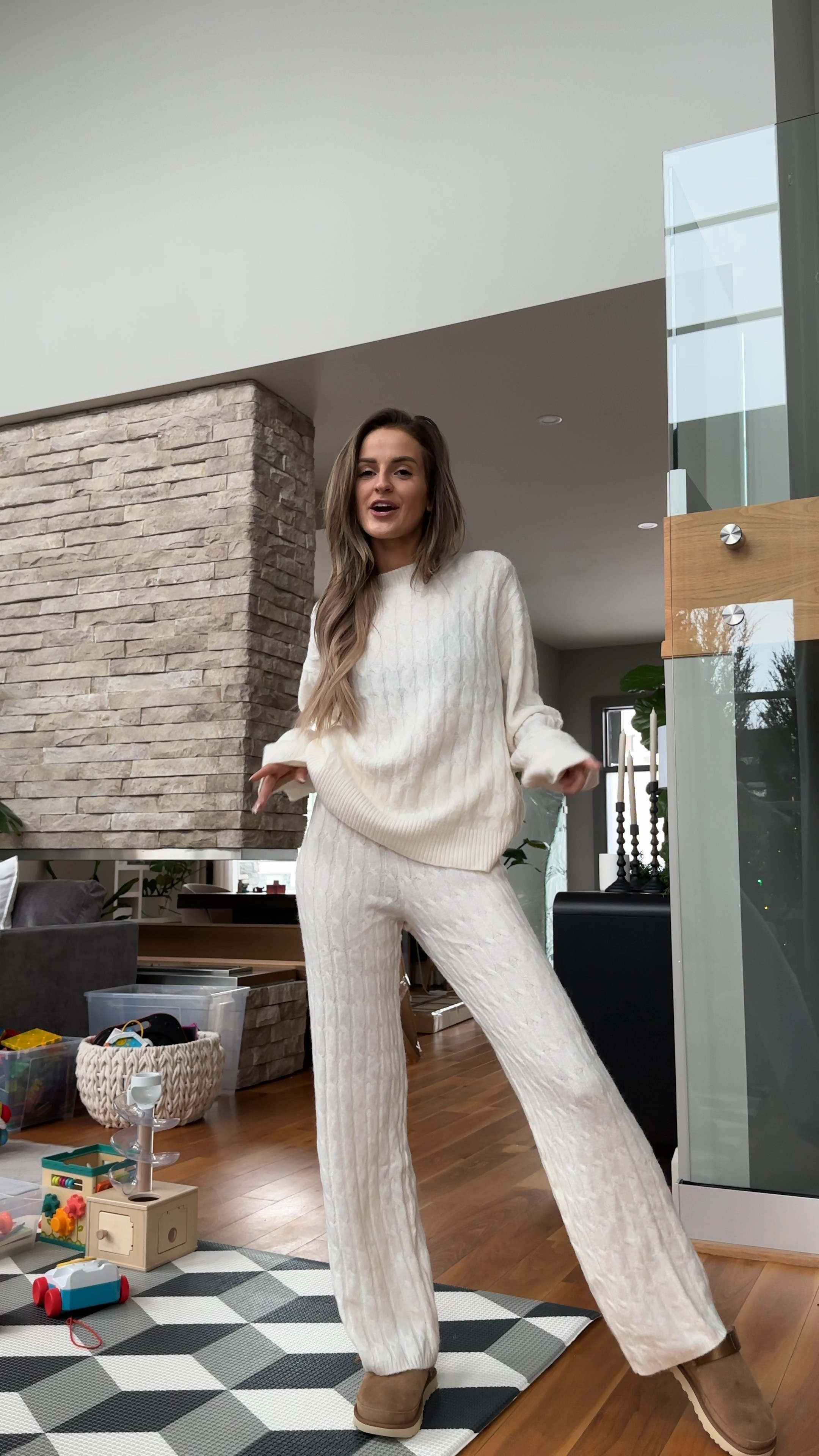Love this cable knit matching set! ☁️

Wearing a L in the sweater for a very oversized fit and a S in the pants! 

#LTKwinter #LTKsale #LTKfitness