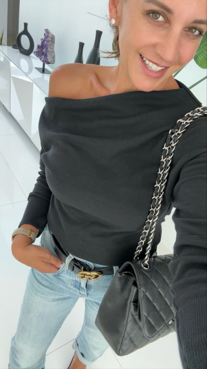 Love this casual waffle knot top with an elevated sexy feel. 

#LTKStyleTip #LTKFindsUnder100 #LTKFallSale