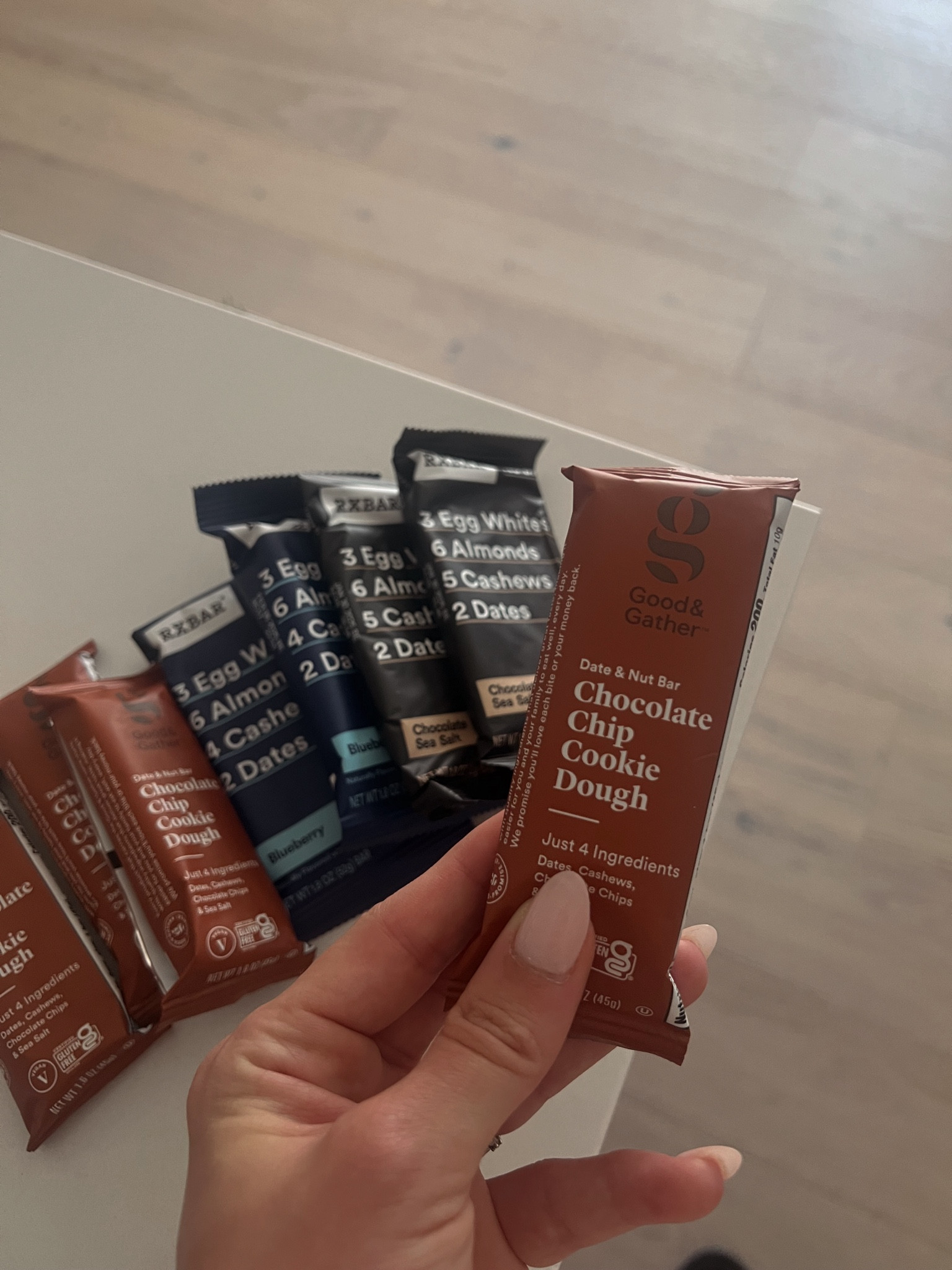 Protein bars I packed in my hospital bag - these are all made of clean ingredients and have dates in them so it should help with shortening labor time hopefully 

RX bar 
Clean protein bars 
Good & gather protein bars 
Postpartum 
Maternity 
Pregnancy 
Bump 


 

#LTKBump #LTKBaby #LTKFitness