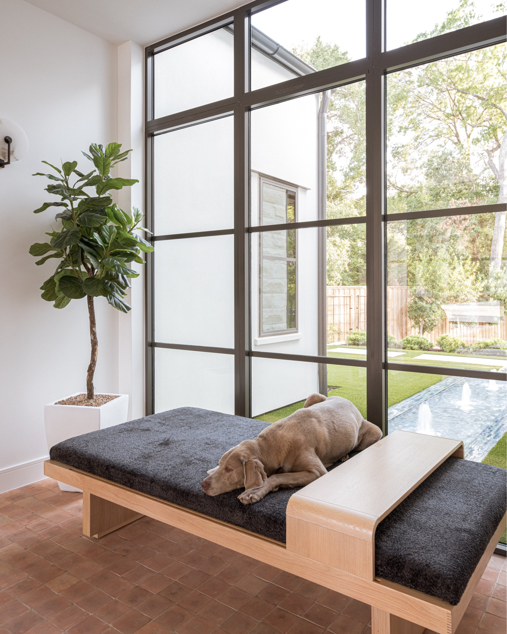 Forest Lane Foyer Selections 🐾

#LTKHome #LTKPets #LTKStyleTip