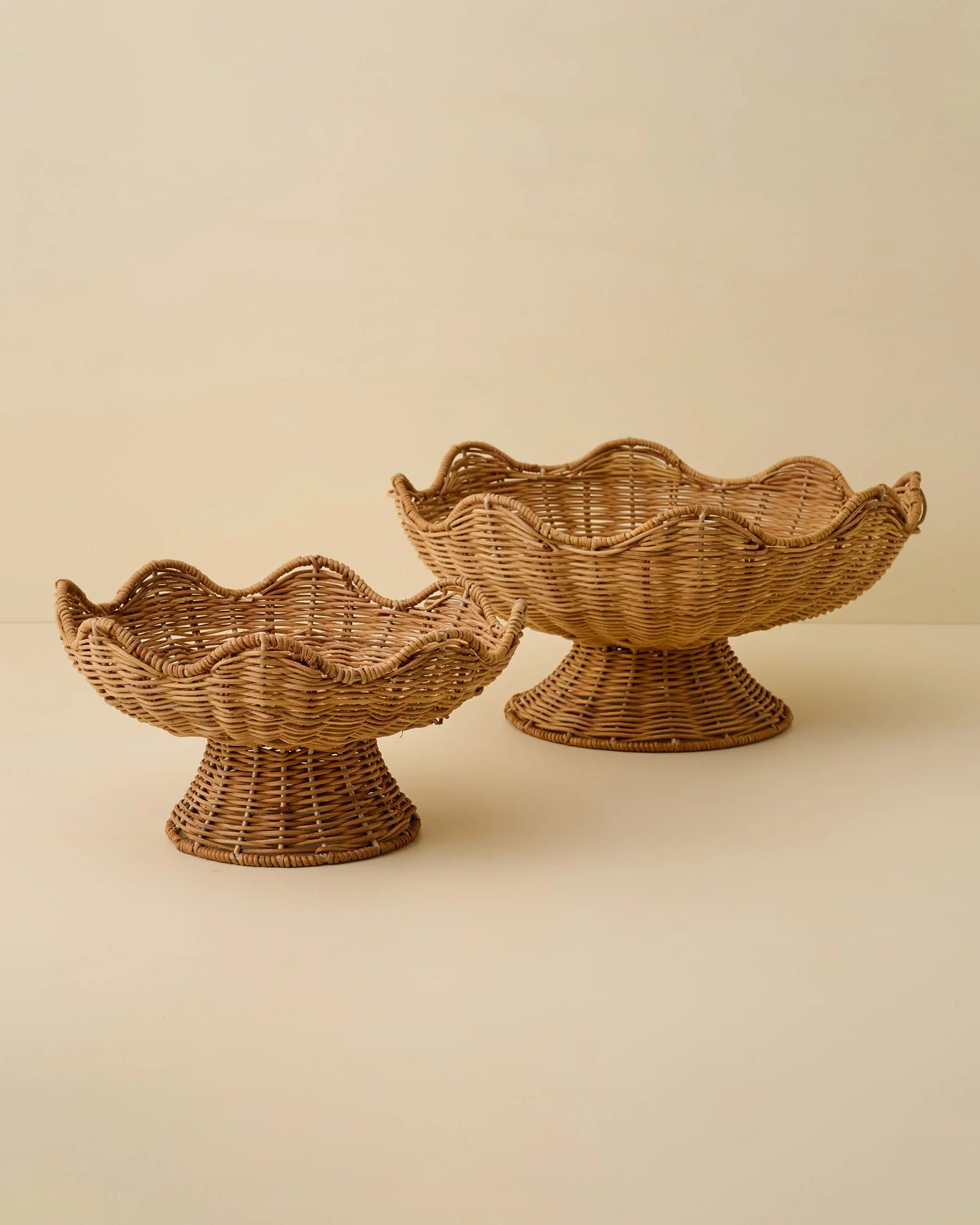 Rattan Scallop Bowl | Magnolia