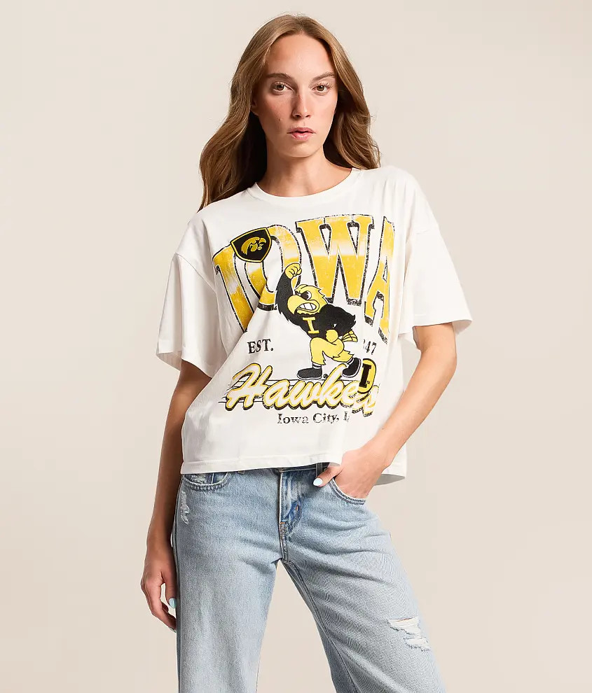 Iowa Hawkeyes Oversized T-Shirt | Buckle