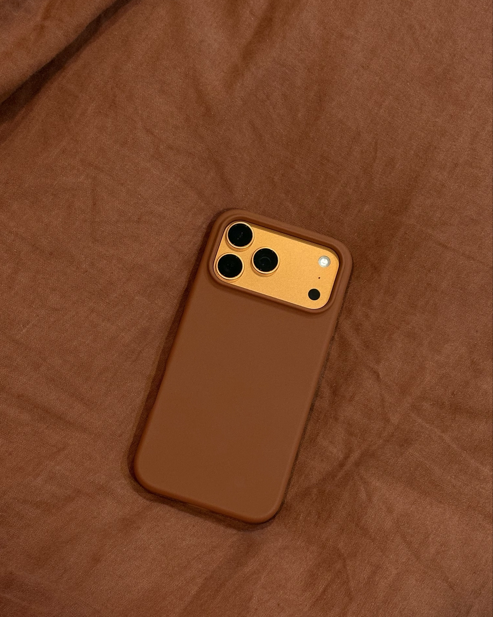 iphone 17 pro max phone case and comes with a glass screen protector!! my fave colors 🧡

#LTKGiftGuide #LTKHome #LTKFindsUnder50