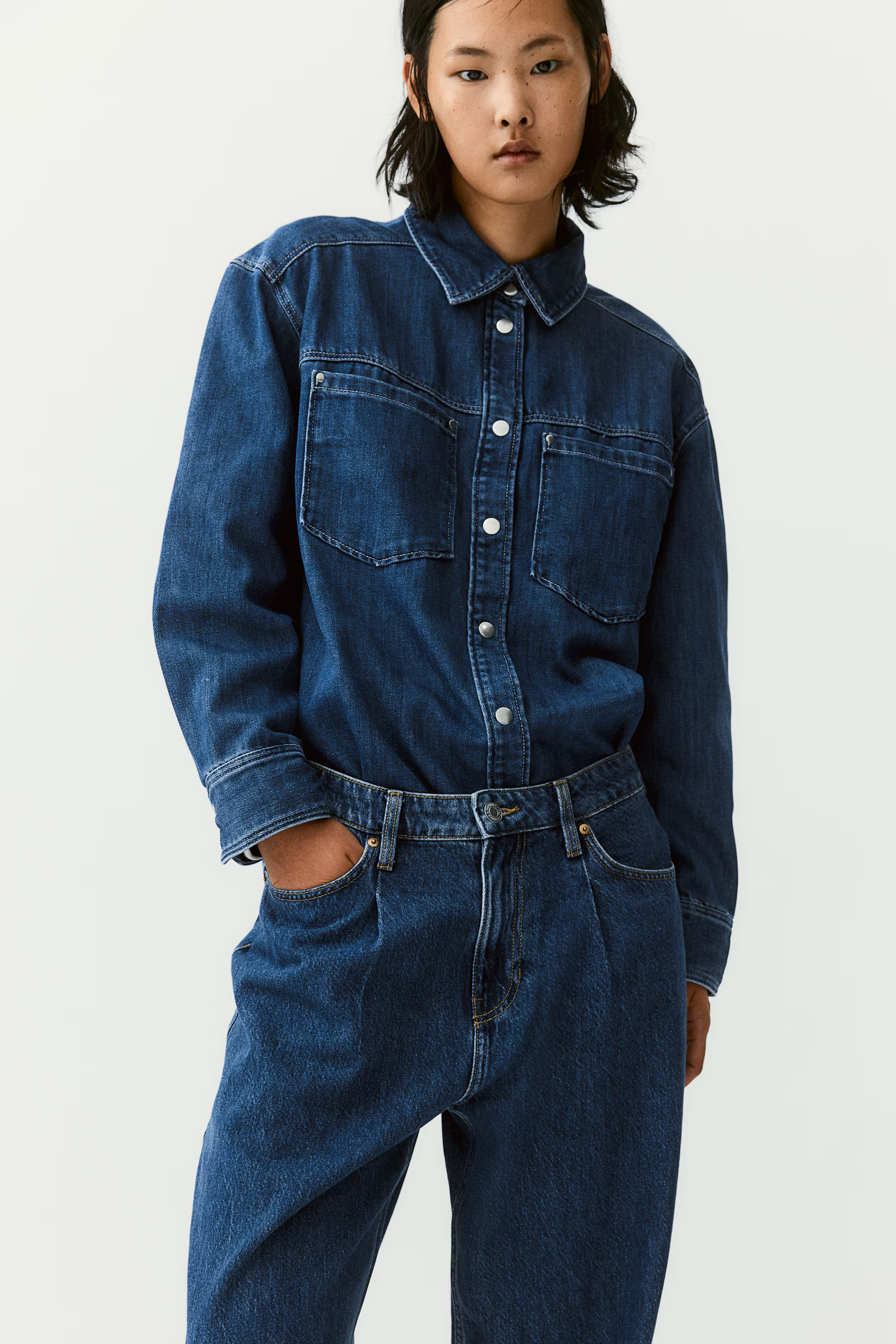 Pantalón denim de corte holgado | H&M (FR, IT, ES, PT, BE)