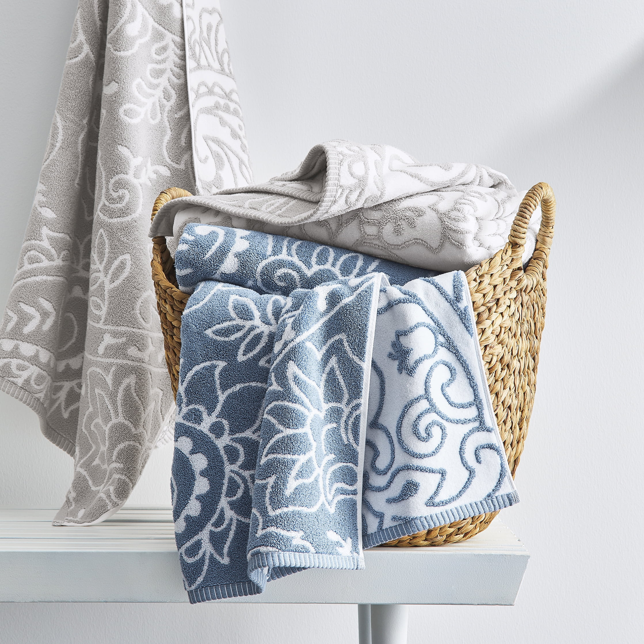Blue Linen Bath Towel, Sheared Paisley, Better Homes & Gardens Towel Collection - Walmart.com | Walmart (US)