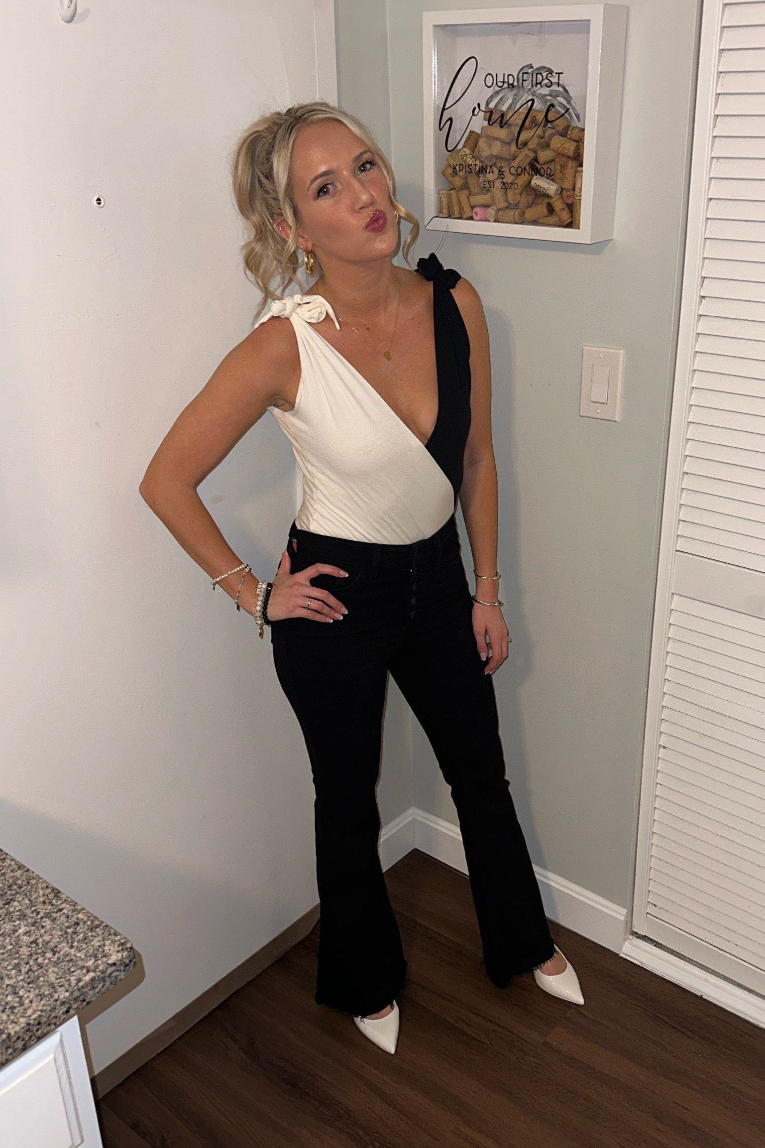 Cute date night outfit 🤍
Wearing size small in both 
5’5 

Two tone top
Date night 
Night out 
Black and white 
80’s
Retro outfit 


#LTKunder50 #LTKunder100 #LTKstyletip