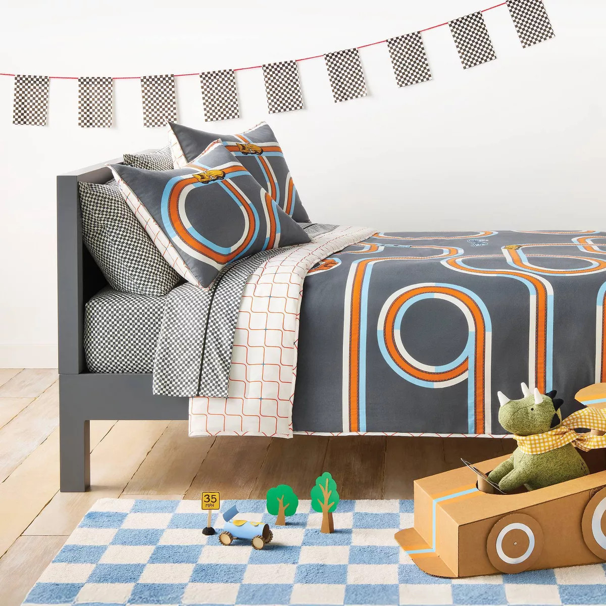 Full/Queen Hot Wheels Retro Track Kids' Quilt Set Gray - Hot Wheels by Pillowfort™ | Target