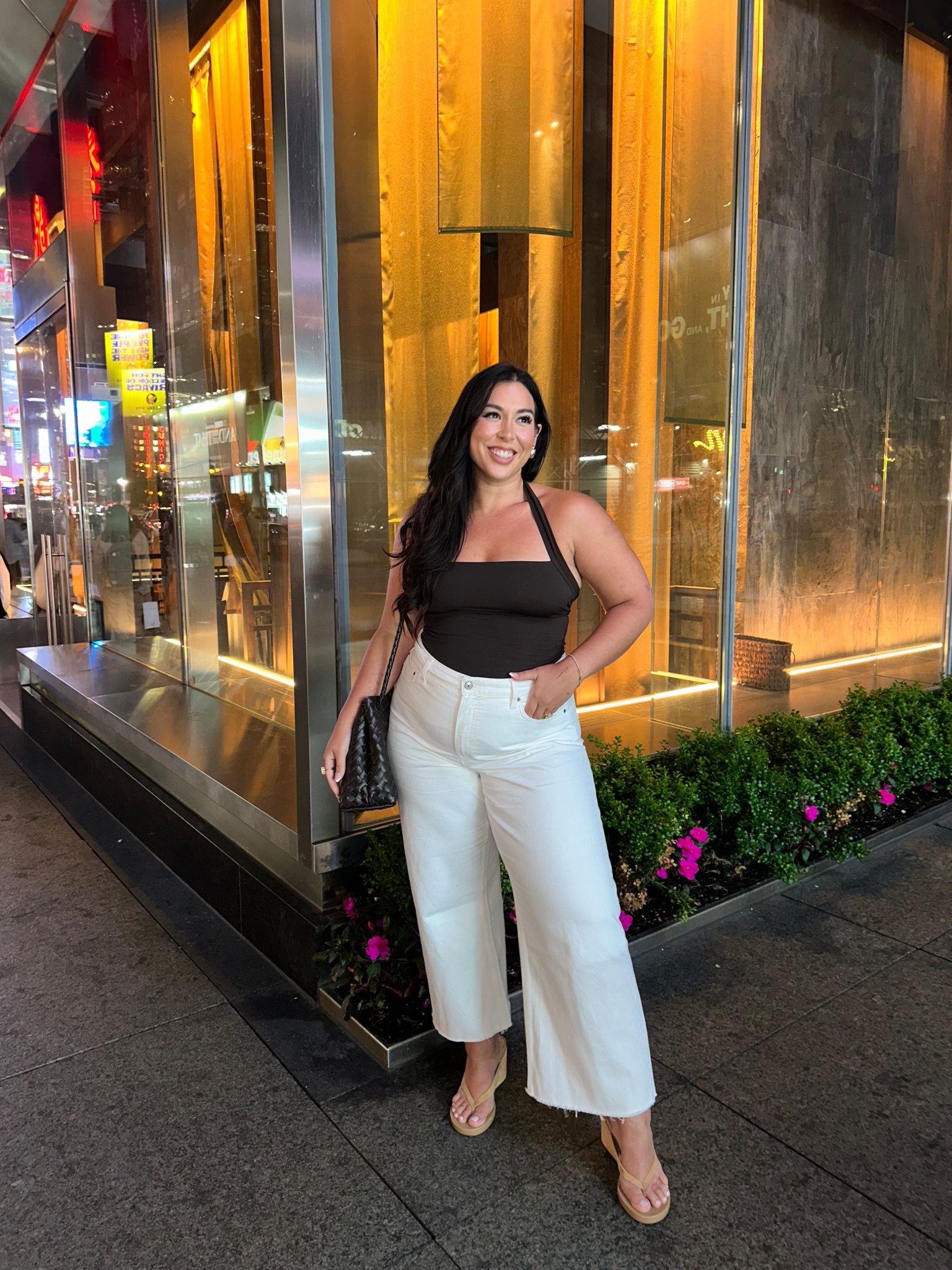 What I wore for a night out in NYC!

Girls night out, summer outfit inspo, summer fashion, midsize style, Chic style, trendy fashion

#LTKMidsize #LTKSummerEdit #LTKStyleTip