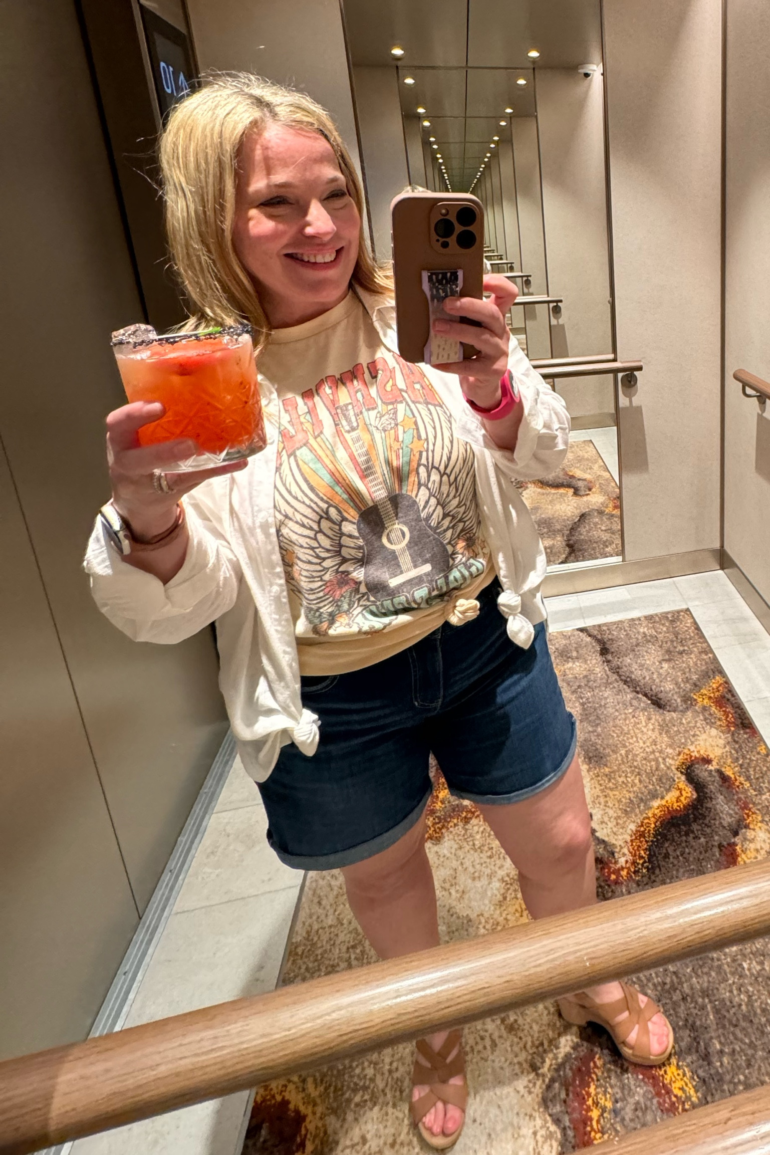 This Nashville t shirt is SO cute tied or front tucked.
Super cute for a festival look or layered travel outfit ☀️

#LTKFestival #LTKSeasonal #LTKover40