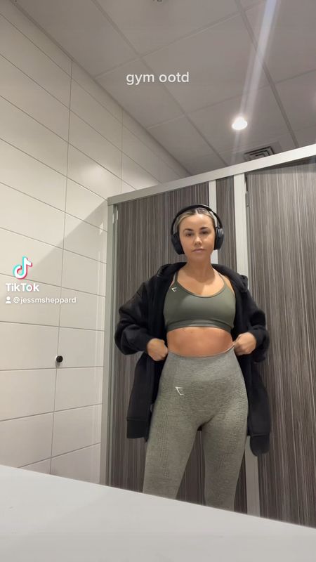 A little hint of green in todays gym outfit - styling activewear for the gym but making it fashHUN 🤣 the gymshark v neck sports bra with vital seamless leggings and an oversized black hoodie thrown over. Headphones are Bose noise cancelling and the best I’ve ever used 🎧 

#LTKSeasonal #LTKfit #LTKeurope
