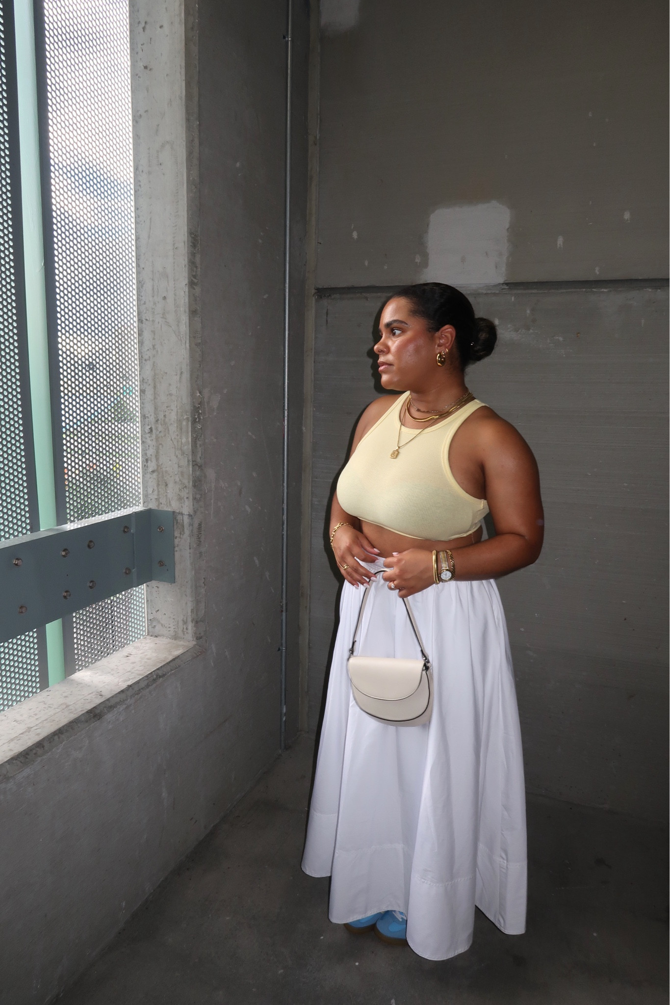 White skirt outfit 



#LTKShoeCrush #LTKStyleTip