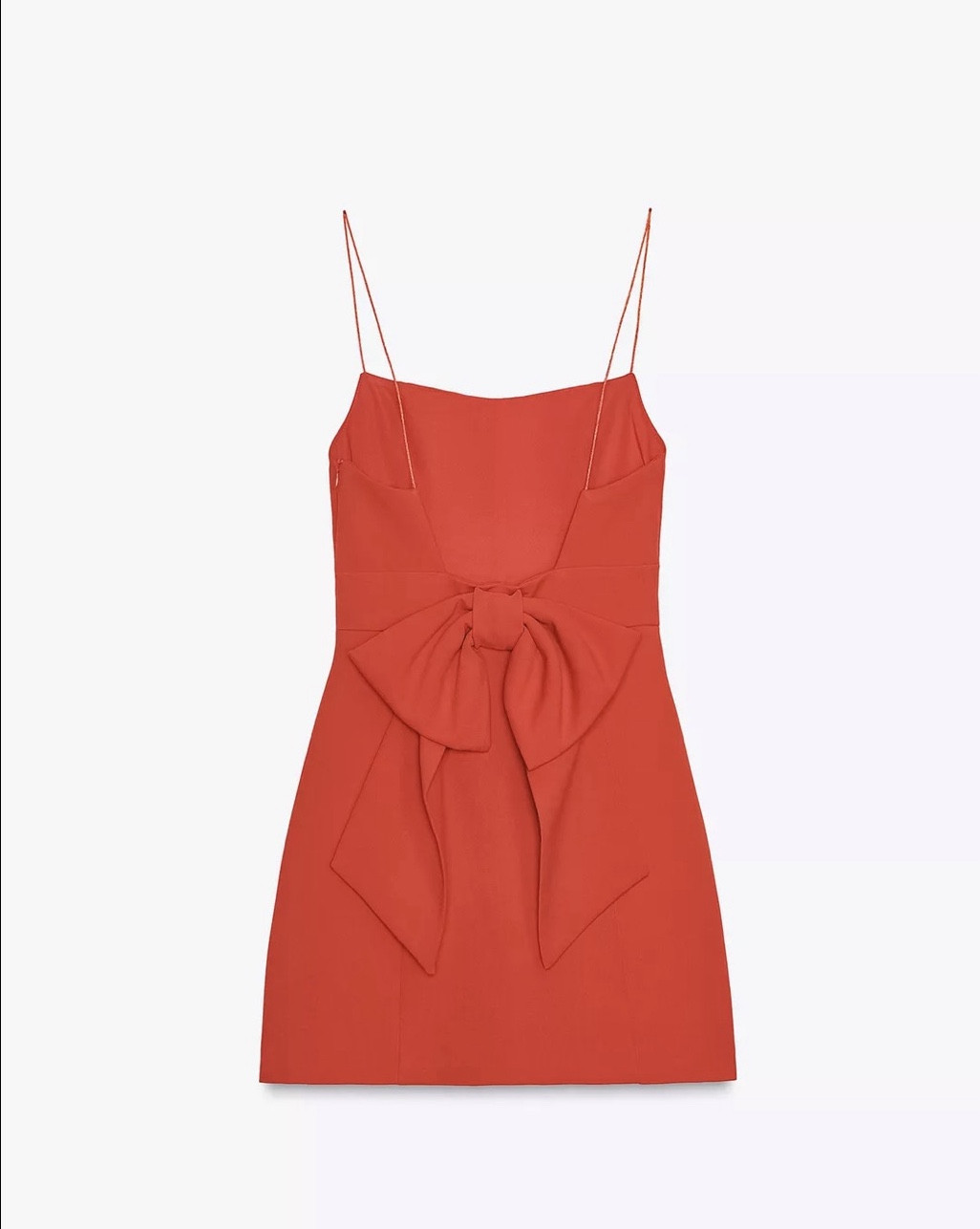 Such a pretty red dress for the holiday season! 

#LTKFindsUnder100 #LTKHoliday #LTKPetite