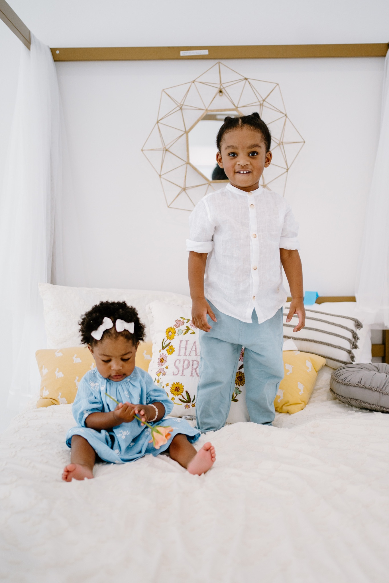 Kids Easter Outfit Ideas simple and adorable.


Easter dress, Easter outfit, spring dress, toddler fashion, Easter, spring Photoshoot, Boys fashion 

#LTKfamily #LTKstyletip #LTKkids