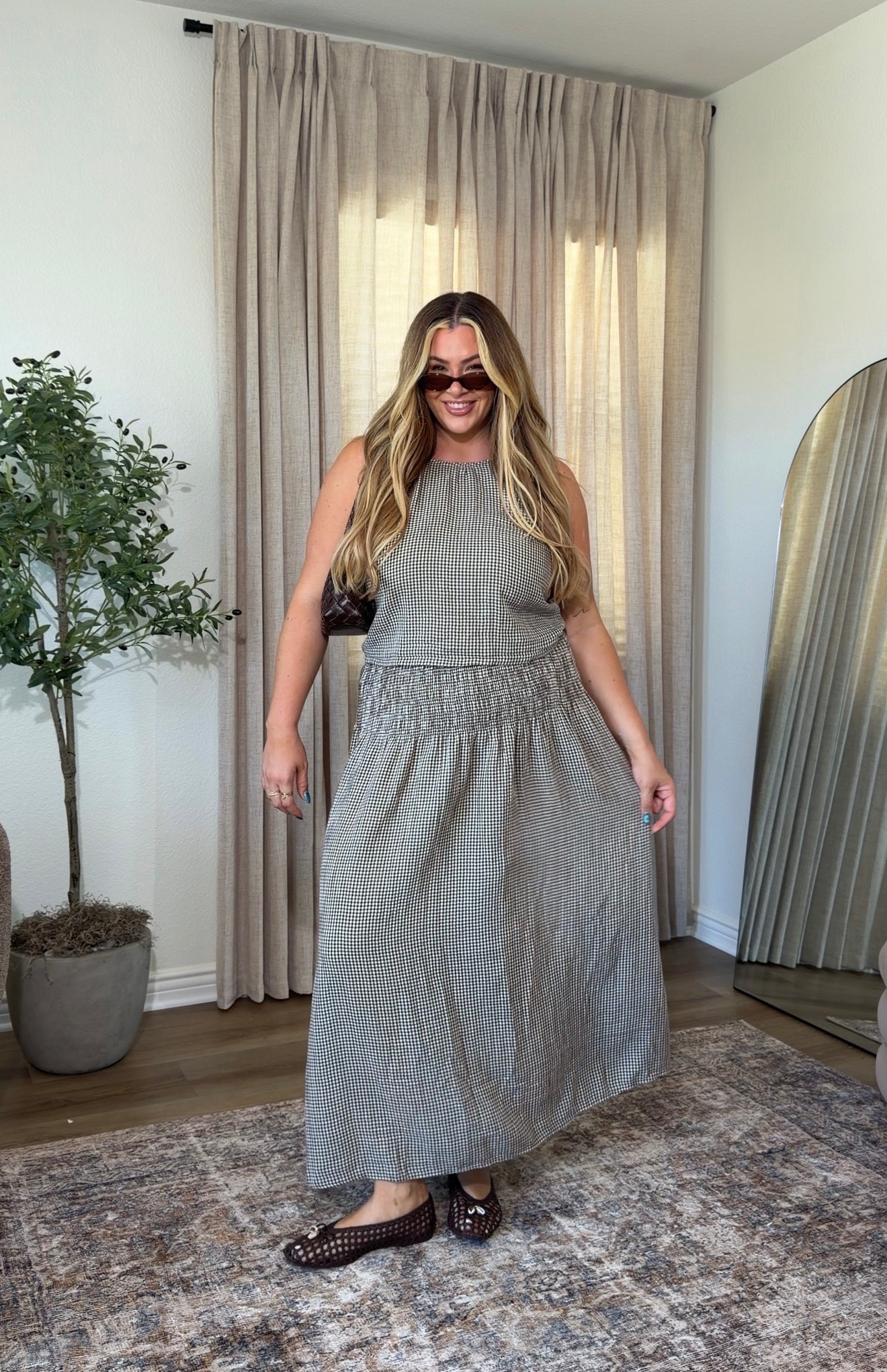 wearing an xl 🤎

#LTKootd #LTKSeasonal #LTKMidsize