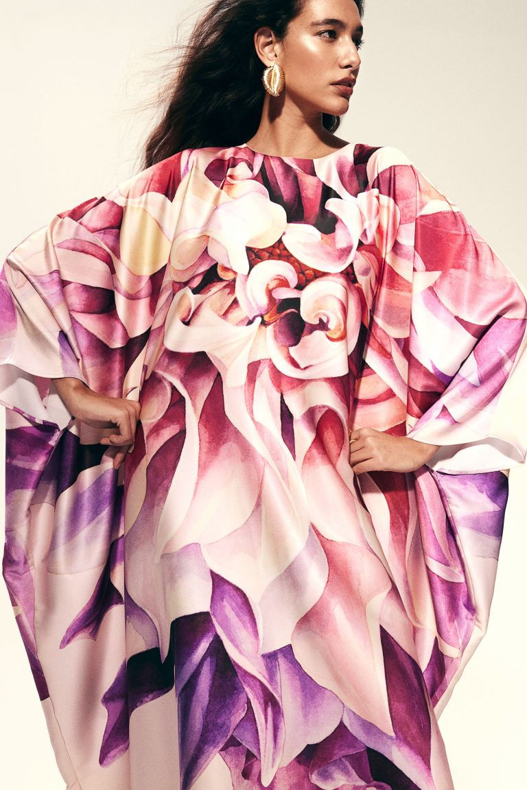 Satin kaftan dress | H&M (UK, MY, IN, SG, PH, TW, HK)
