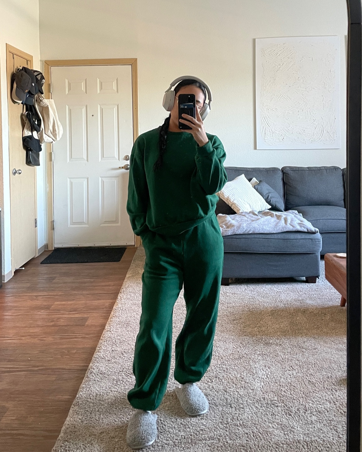 Happy March! Green set 💚 #matchingset #comfyset #comfyootd #ootd 

#LTKstyletip #LTKSeasonal #LTKFind