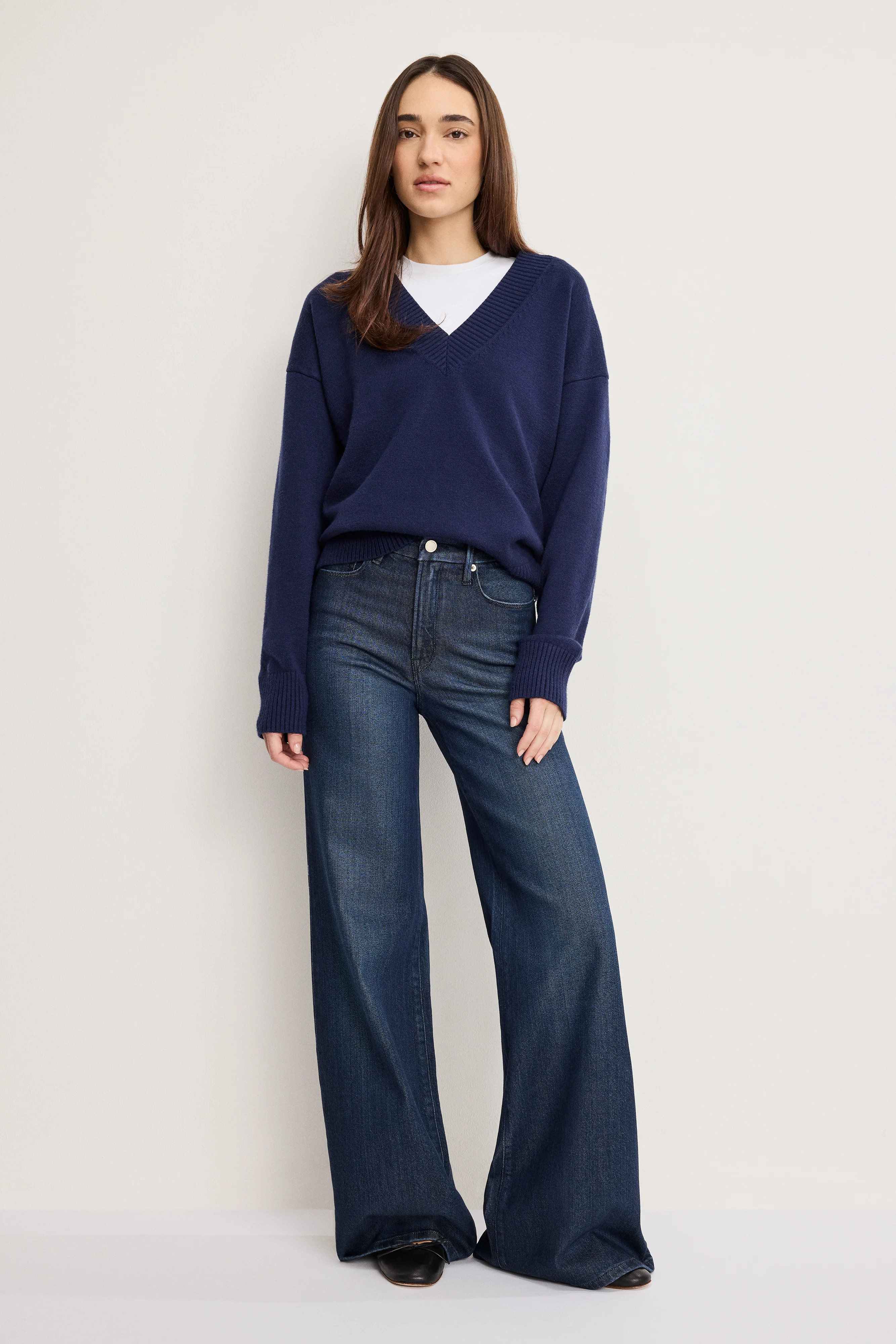 DEEP V KNIT SWEATER | HORIZON INK - GOOD AMERICAN | Good American