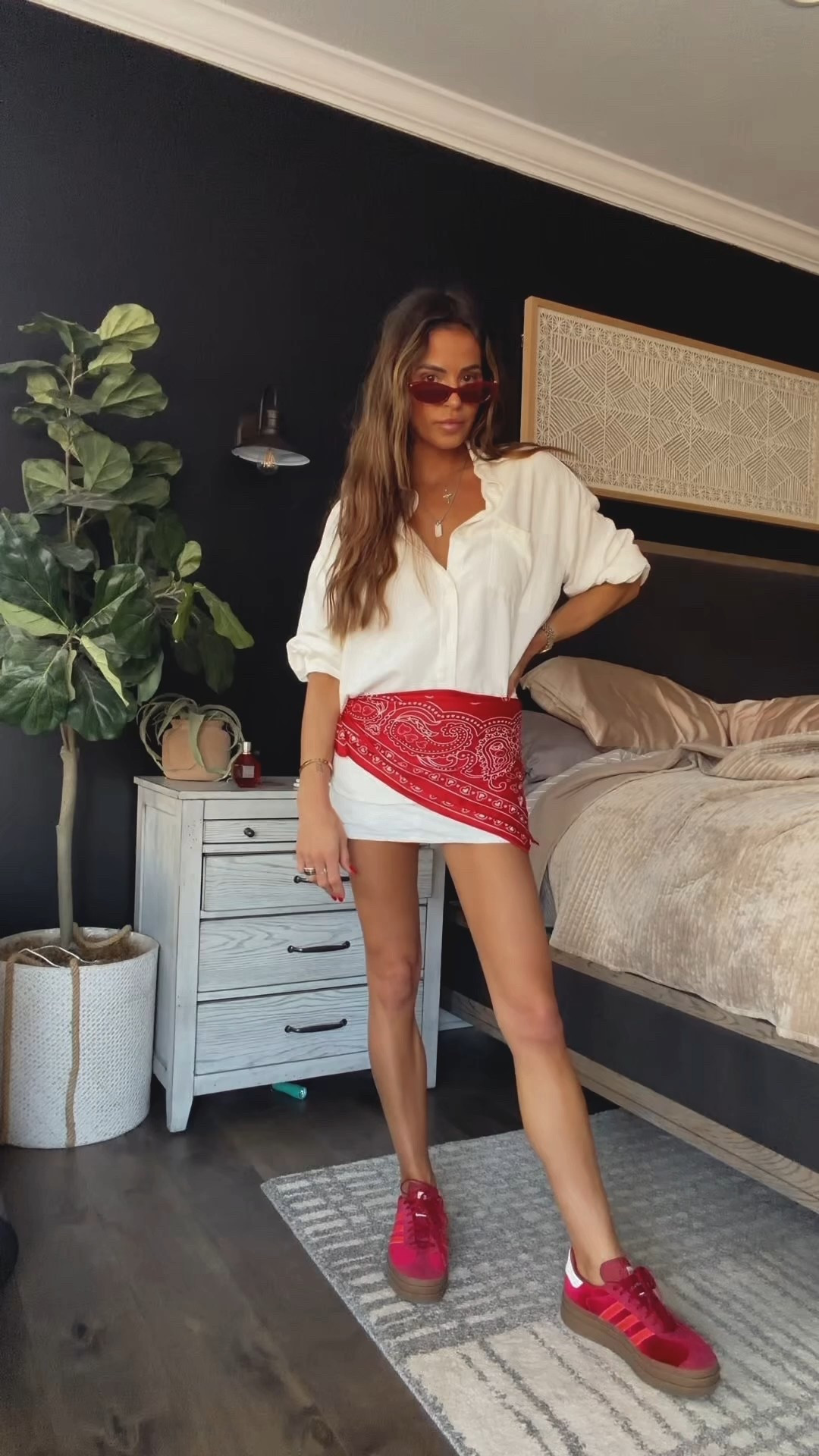 Sporty chic valentine for the cool girl on the gin

#LTKootd #LTKValentine #LTKgrwm