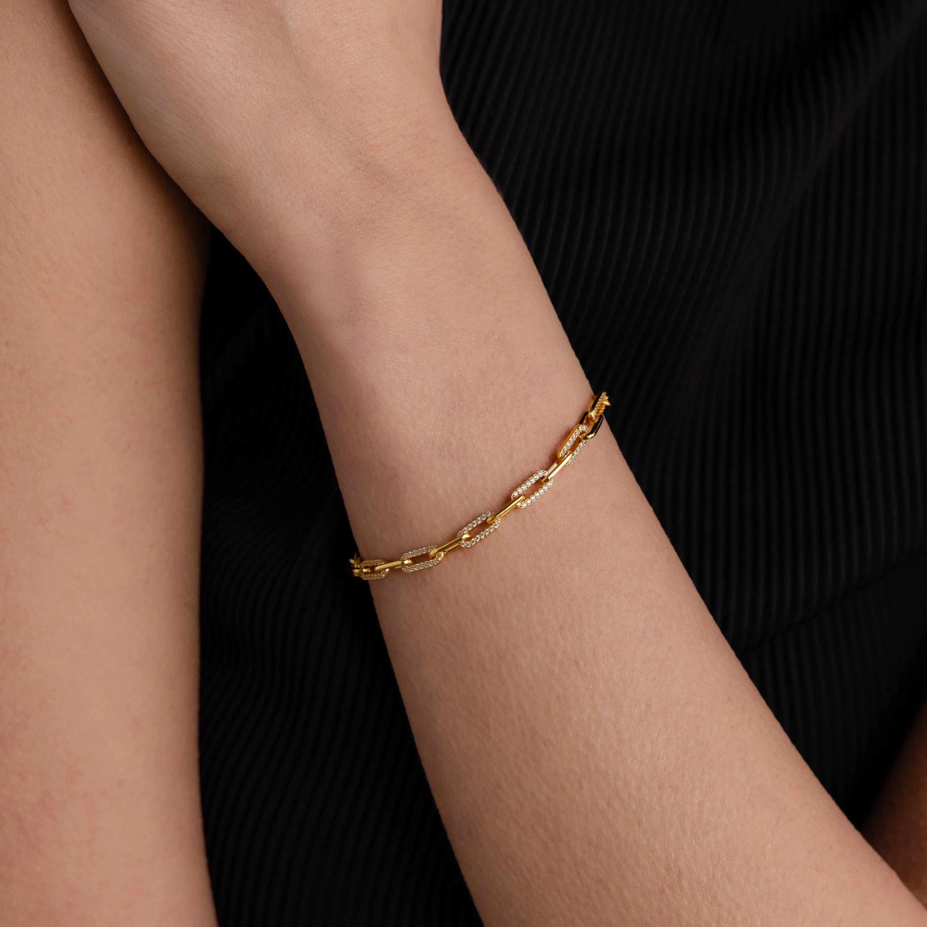 Pave Paperclip Chain Bracelet | Caitlyn Minimalist