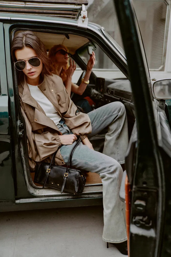 Bella Gradient Mud Inspired Dyed Bootcut Jeans in Stretchy Denim | Fabrique