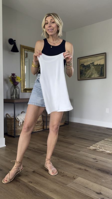 These $7 organic cotton, ribbed, high neck tanks are amazing for summer from Walmart 👏🏻

I am wearing my true size small 

#LTKFindsUnder50 #LTKVideo #LTKOver40