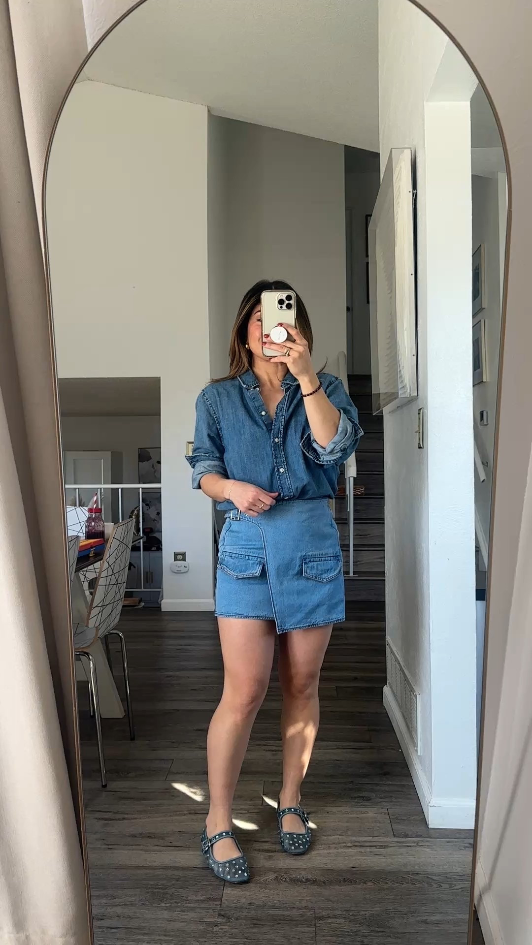 The perfect spring denim look! This denim skirt is so good! Make sure to use code CAROLINA25 to get 25% off the skirt. 
Linked similar denim tops. 

#LTKFindsUnder50 #LTKFindsUnder100 #LTKShoeCrush