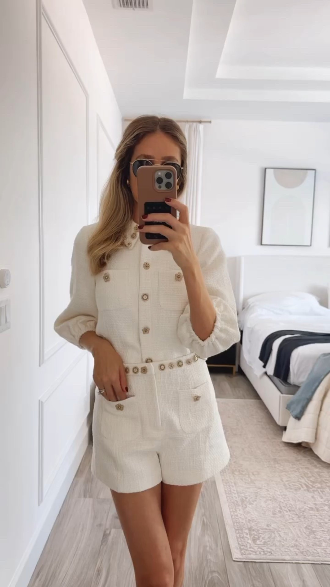 I love how beautiful and chic this outfit is! It is perfect for this season, has an outstanding quality and is so flattering! Great for day and night, everything runs true to size. I'm wearing size small on tops and size 27/4 on bottoms.



#LTKootd #LTKStyleTip #LTKgrwm