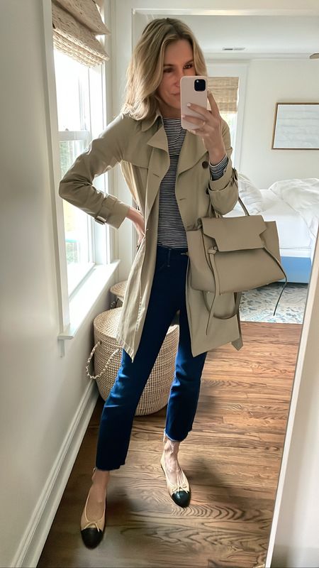 Casual work outfit! 

These are the best high rise denim — tts

A favorite layering long sleeve shirt (small)

Neutral outfit
French coat
Tan purse 



#LTKworkwear