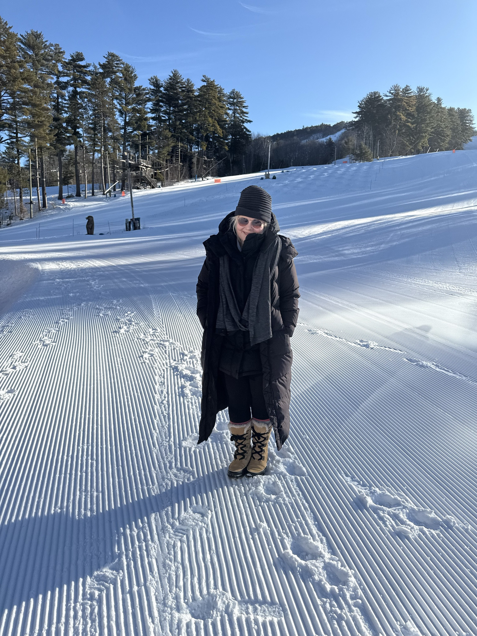 The wunder under puffer jacket from Lululemon is my go to from running errands to apres skiing to any and all winter activities. 

#LTKPetite #LTKActive #LTKHoliday