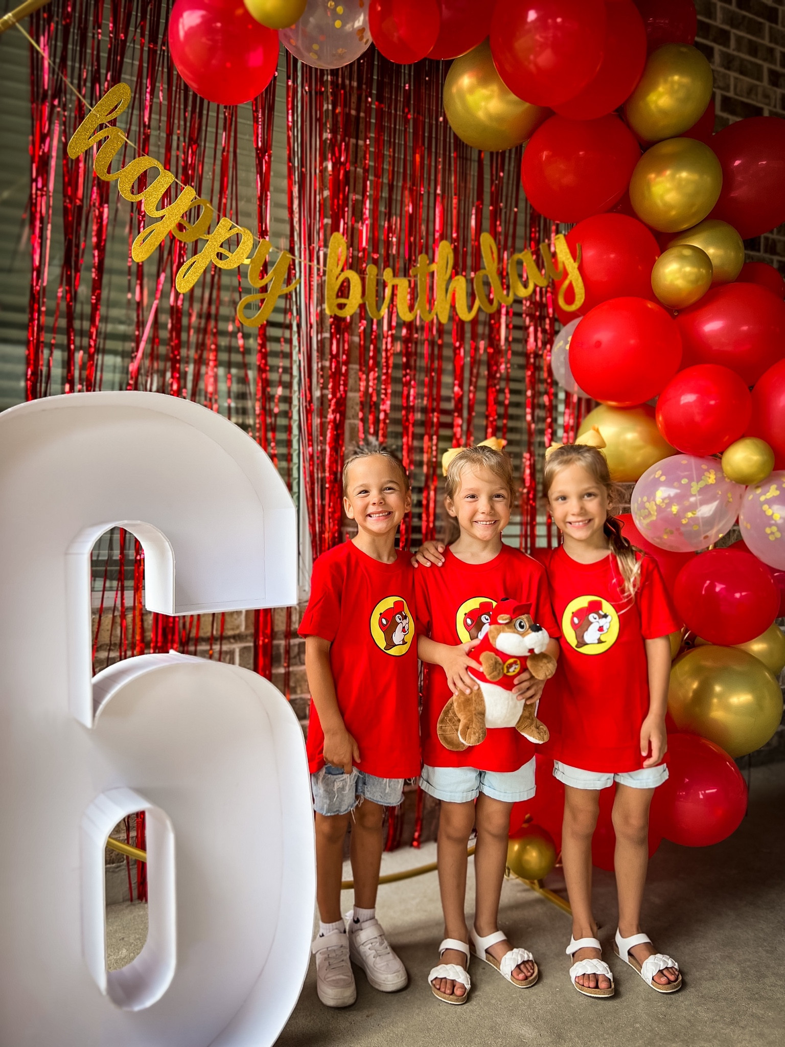 Birthday party idea, diy birthday party, bucees birthday, balloon arch, marquee number, kids birthday party, birthday party, kids birthday, birthday party supplies

#LTKfamily #LTKkids #LTKhome