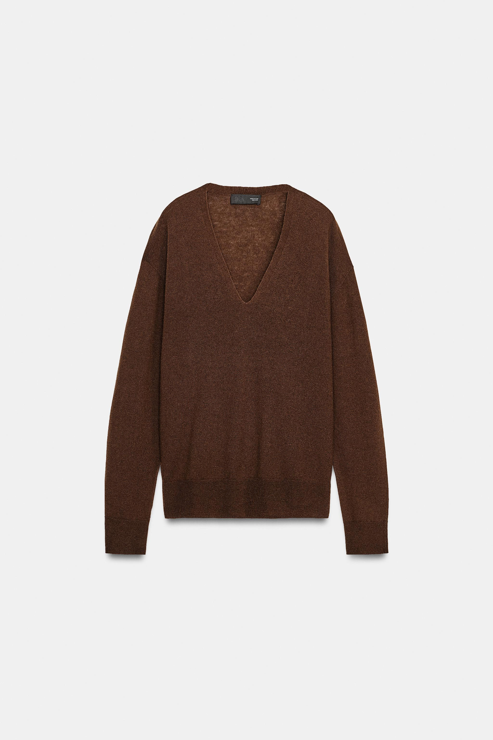 100% EXTRASOFT WOOL V-NECK JUMPER | Zara US