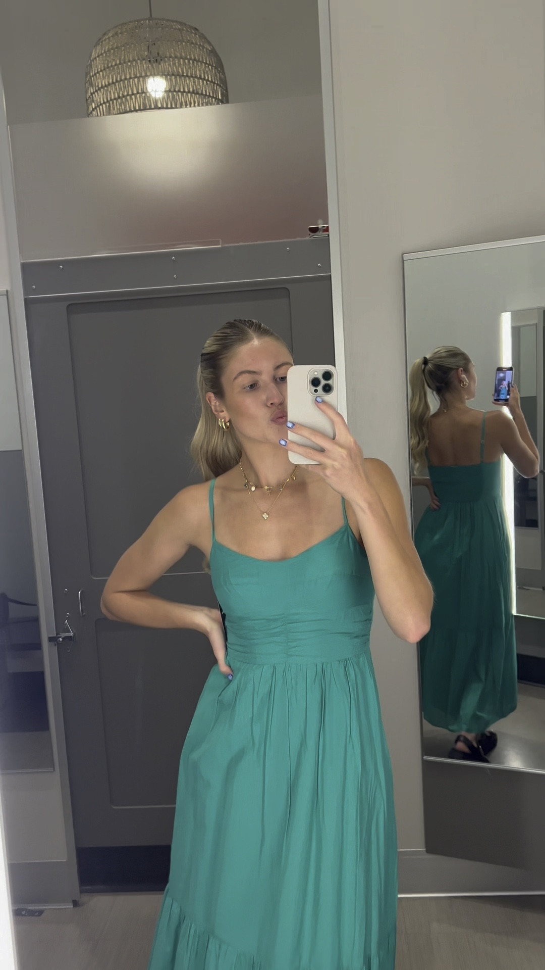 Target Circle Week deals!!! I’m obsessed with all of these dresses, tees & tanks and they are all 30% off right now!! Run don’t walk!!! 

#LTKVideo #LTKSummerSales #LTKSaleAlert