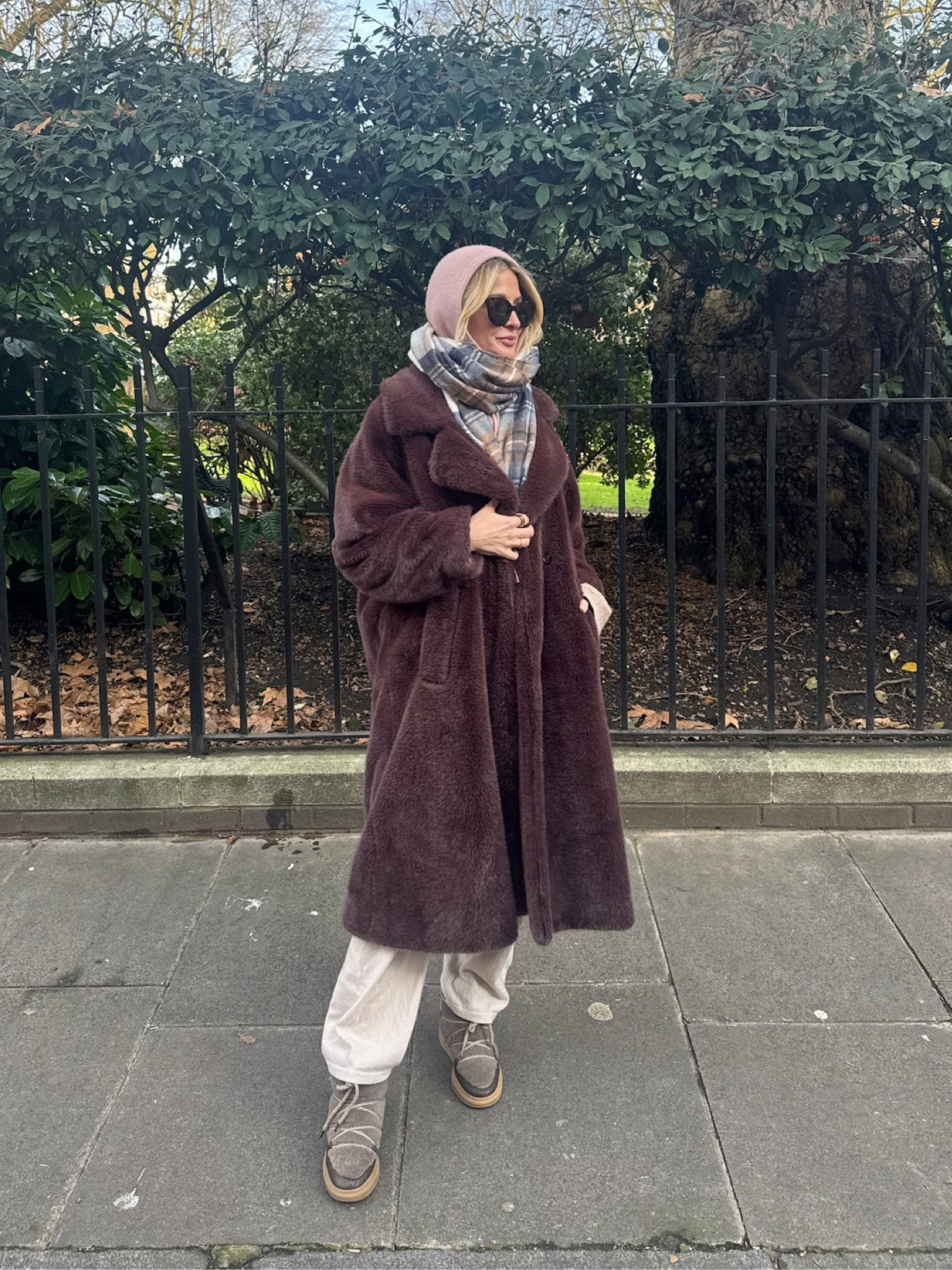 School run mum 

Outfit 1

#LTKgrwm #LTKeurope #LTKuk