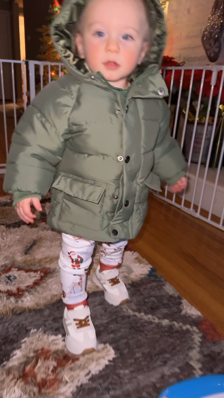 Got a awesome SHEIN haul and here are some of my favorites from it 😍

SHEIN/ baby/ toddler/ winter/ Christmas/ coat/ pajamas/ sneakers/ shoes/ cozy/ comfy/ gifts/ gifts for him/ ideas

#LTKGiftGuide #LTKSeasonal #LTKKids