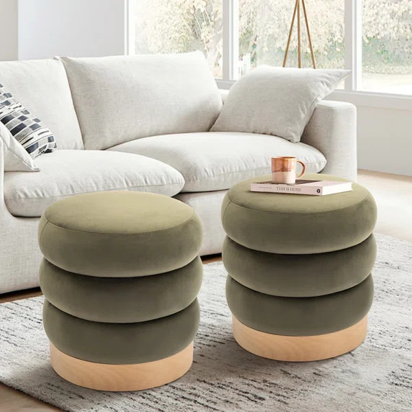 18'' Wide Round Upholstered Pouf Ottoman | Wayfair North America