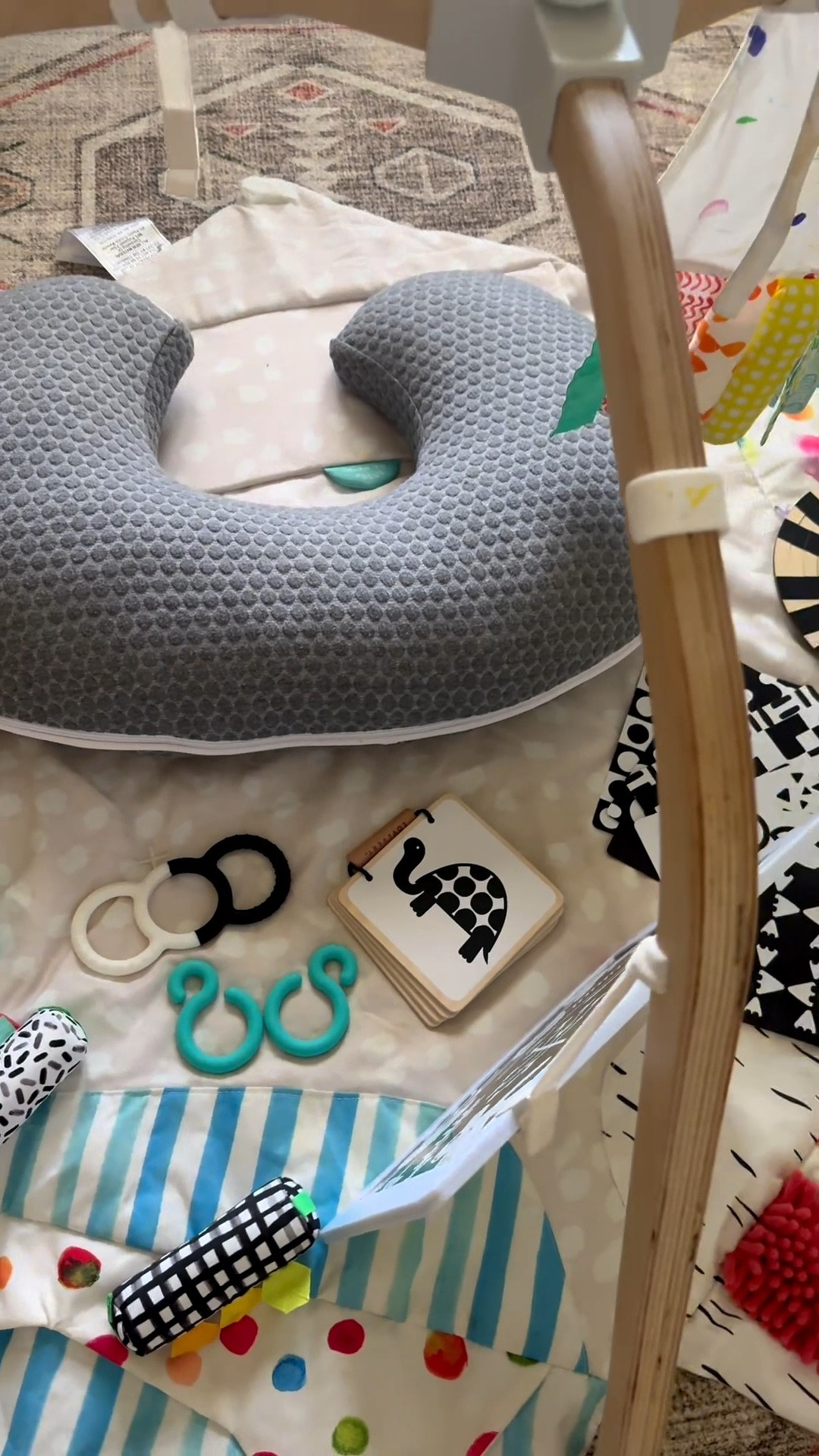 We LOVE Lovevery in this house! Lovevery makes playtime feel intentional, not overwhelming. Each toy is designed for their stage + helps them hit milestones while keeping things fun. 