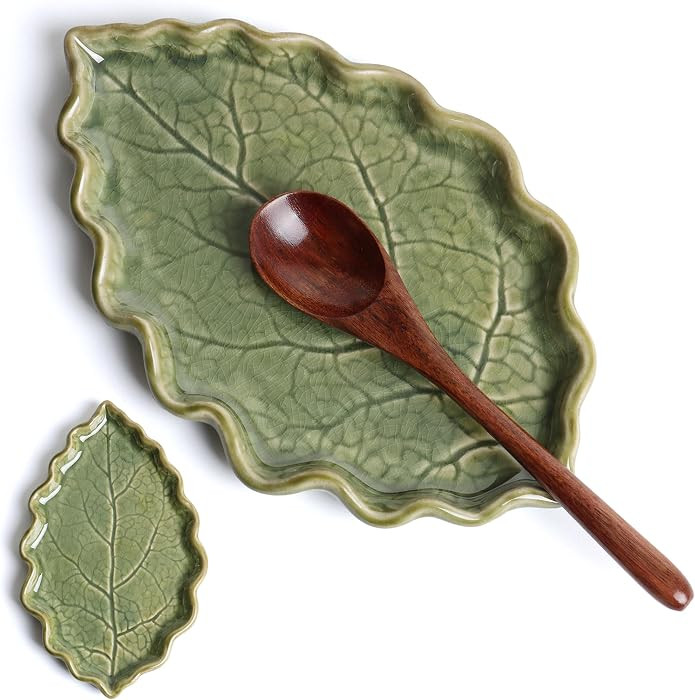 Ceramic Spoon Rest for Stove Top - Cute Green Leaf Shaped Spoon Rest/Spoon Holder for Kitchen Cou... | Amazon (US)