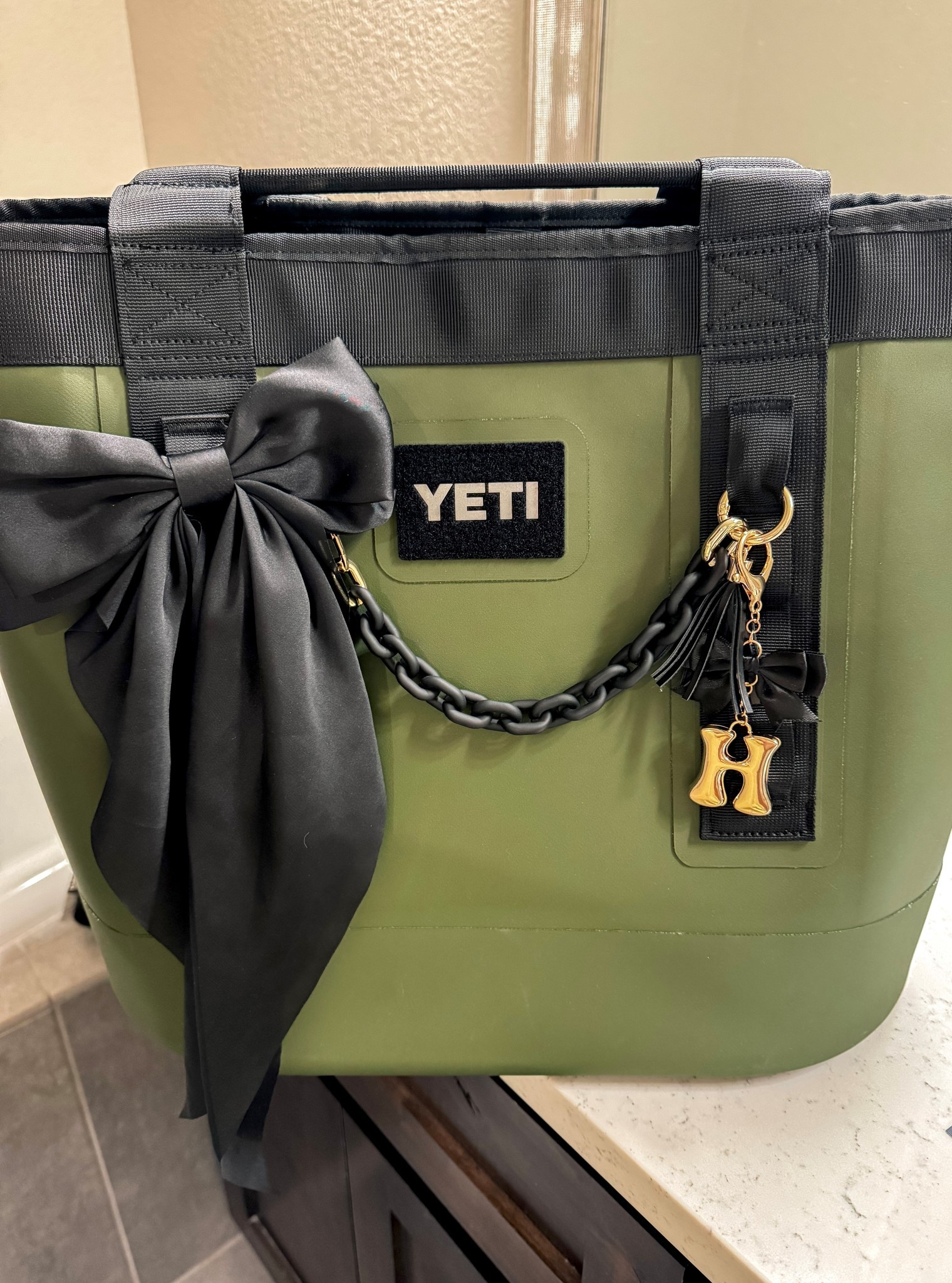 Soccer mom mode activated✅⚽️

#LTKActive #LTKItBag #LTKFamily