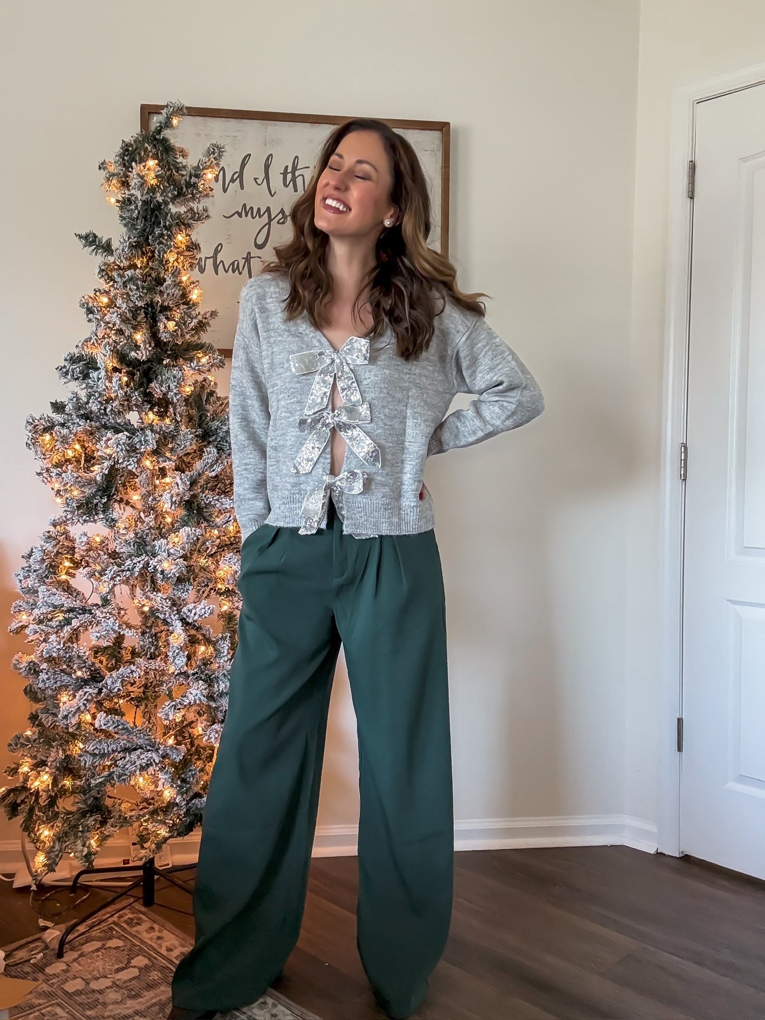Holiday party outfit with sequined bow cardigan from Amazon 

#LTKootd #LTKHoliday