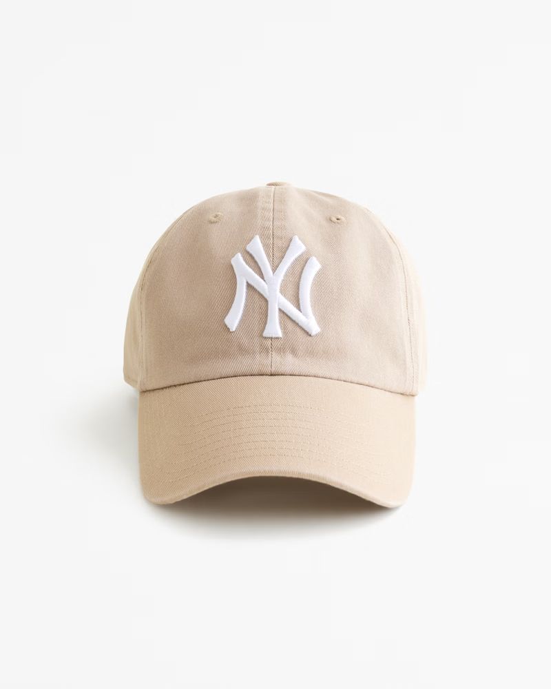 Women's New York Yankees '47 Clean-Up Hat | Women's New Arrivals | Abercrombie.com | Abercrombie & Fitch (US)