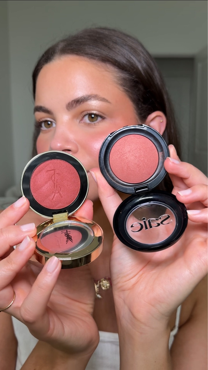 Which sunkissed blush is your favorite? Are you team Saie or YSL Beauty? ☀️ 

Comment SHOP and I’ll DM you the link to these blushes! 

Saie SuperSuede Powder Blush in Ciao vs YSL Beauty Make Me Blush Powder Blush in 12 Honeymoon

#sunkissedmakeup #blonzer #blonzing #summermakeup #summerblush @saiebeauty @yslbeauty