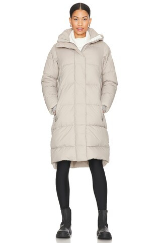Canada Goose Byward Parka in Limestone from Revolve.com | Revolve Clothing (Global)